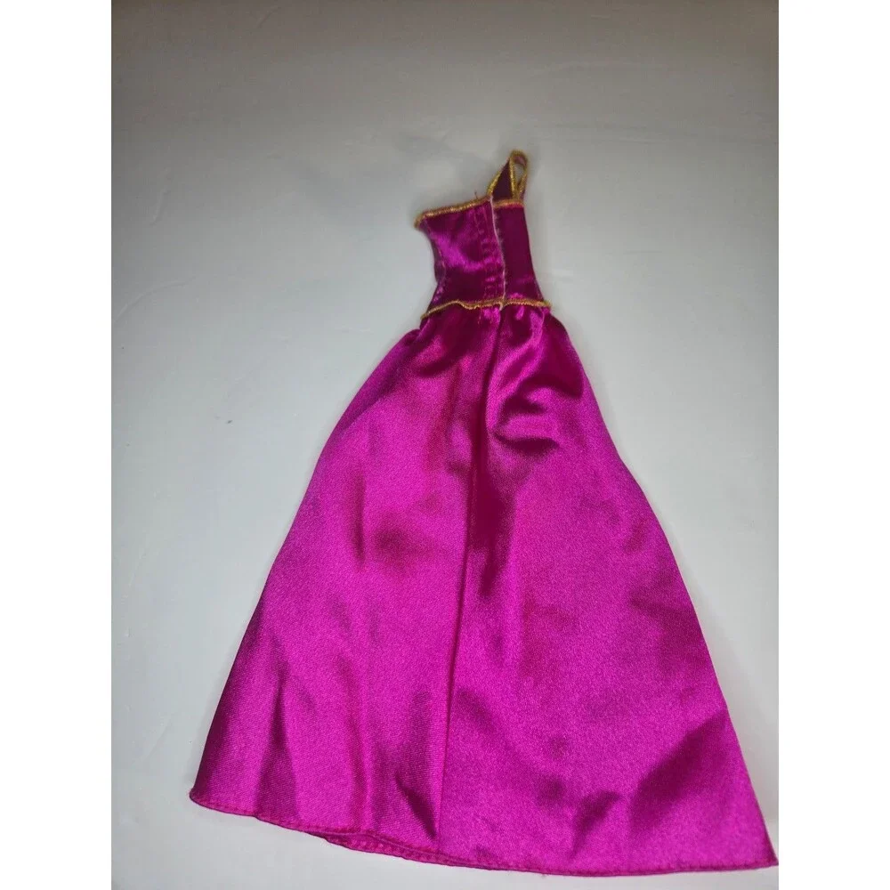Walmart Black Friday Barbie Princess Charm School Blair Dress only